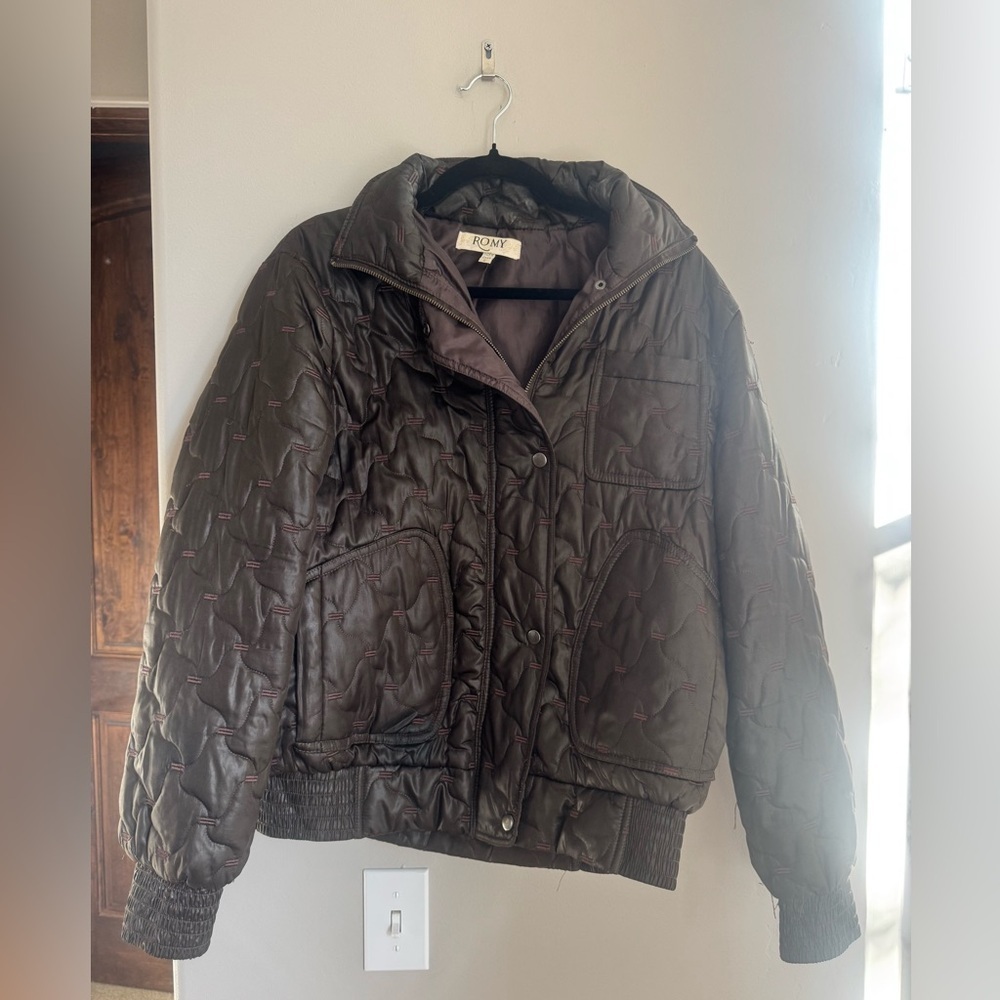 Romy Chocolate Brown Quilted Jacket Puff Bomber Zip Front Cozy Fall Outerwear L
